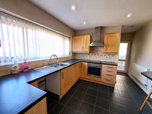 Kitchen- click for photo gallery